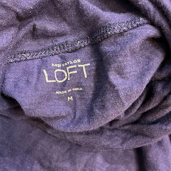 Loft women’s purple turtle neck long sleeve shirt size M - Picture 5 of 7